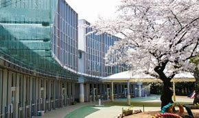 Lycée Francais International de Tokyo Lycée Francais International de Tokyo