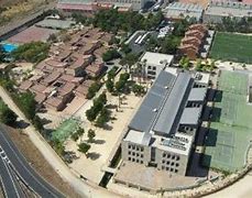 Caxton College Caxton College