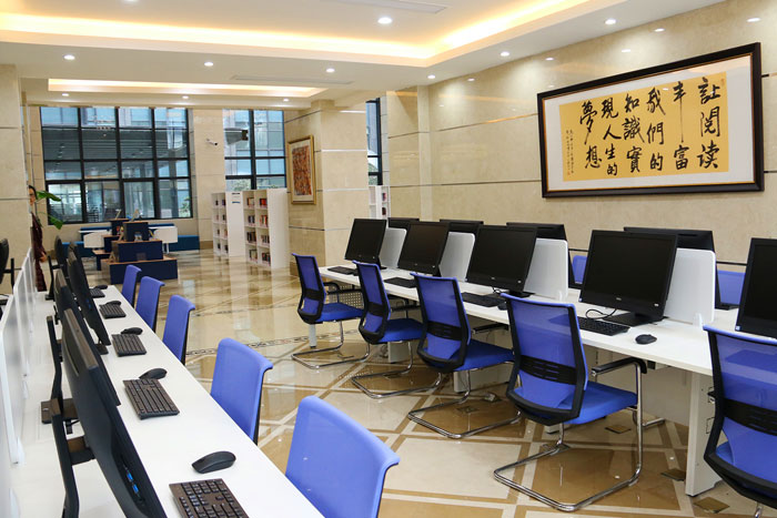 The Second Foreign Language School Affiliated to Shanghai Normal University The Second Foreign Language School Affiliated to Shanghai Normal University